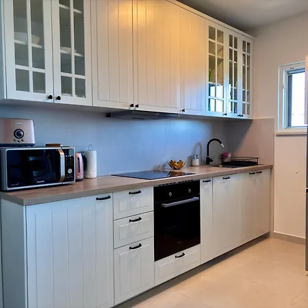 Big Blue Apartment Maslenica